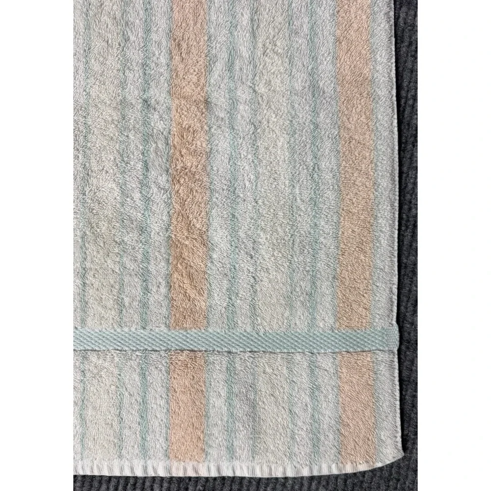 Vintage Cannon Embassy Bath Towel Set 24x45 Pastel Peach Mint Stripe USA Cotton